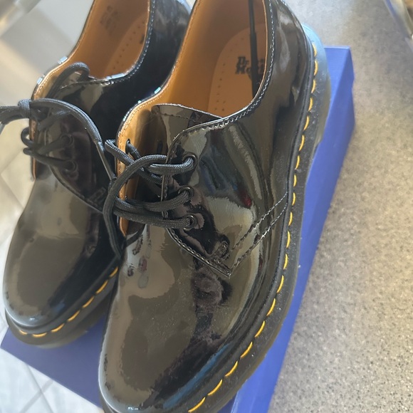 Doc martens- great condition…too small for me. Size 8 - Picture 8 of 8